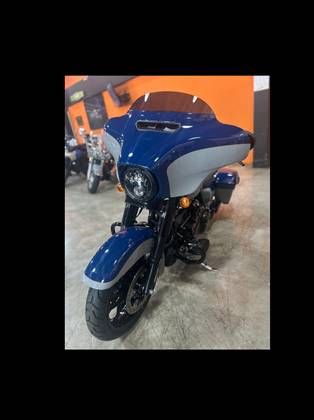 HARLEY-DAVIDSON STREET GLIDE SPECIAL 